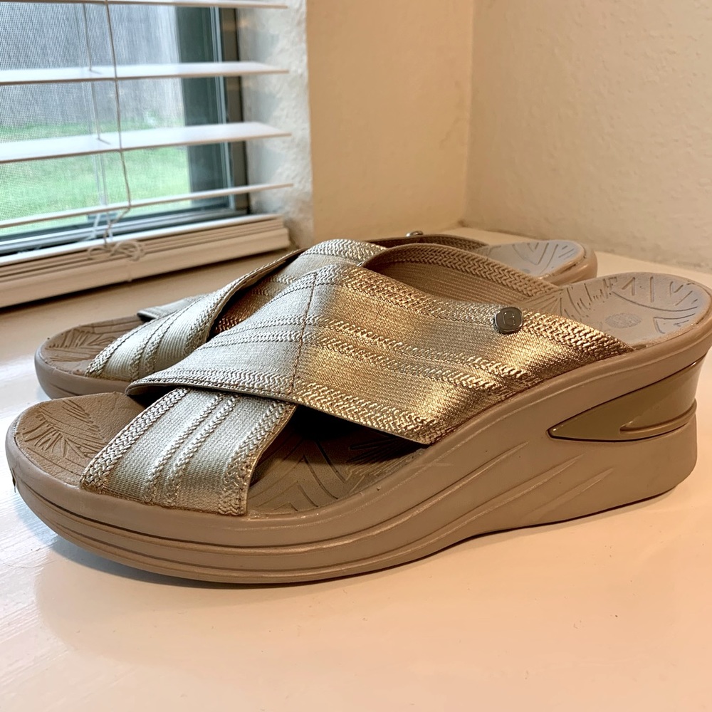 Bzees Waterproof Slides